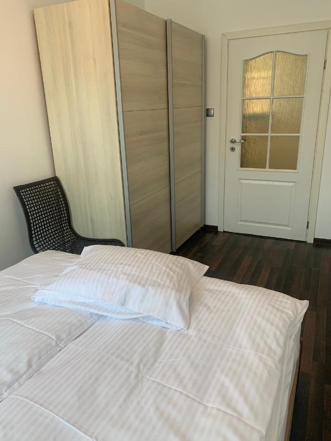 Apartamento Nad Rzeka Piła Exterior foto