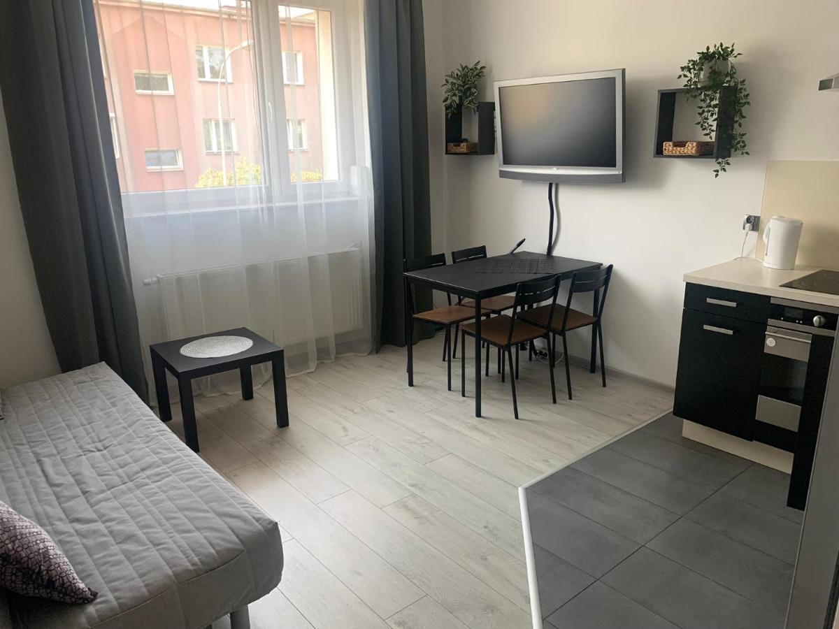 Apartamento Nad Rzeka Piła Exterior foto